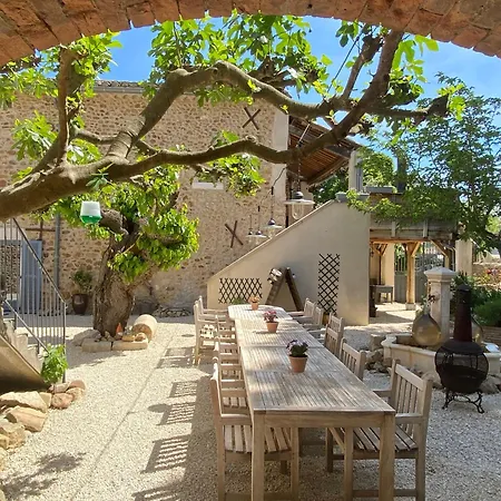 Bed & Breakfast Mas Bouzige 3*